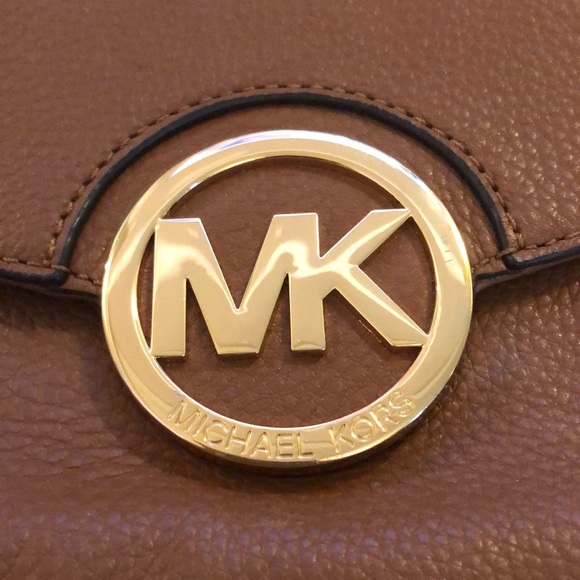 SOLD Michael Kors Brown and Gold Leather Crossbody - Picture 2 of 4